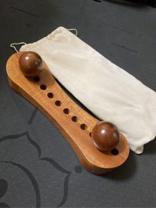 背中のコリを解消！