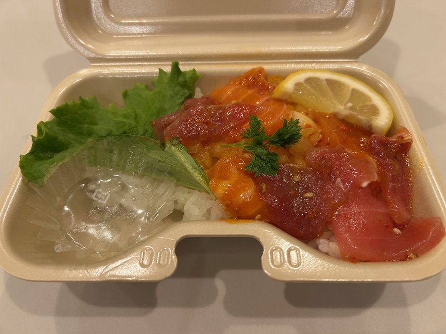 何かがない、、、